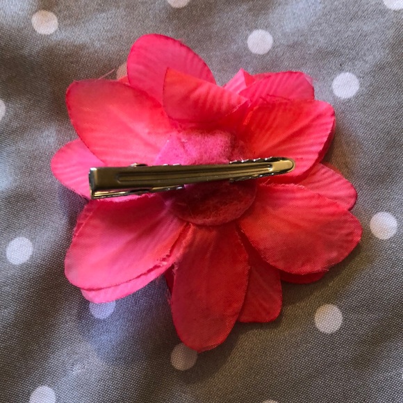 7 Piece Girls Hair Accessories - Picture 3 of 12